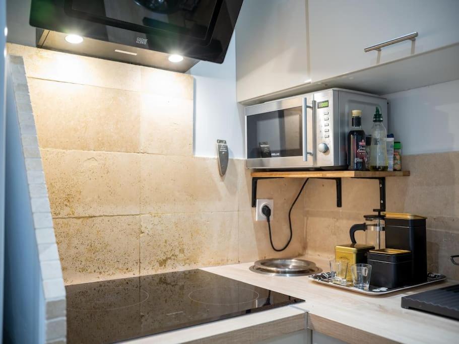 Appartement Tout Equipe 2 A 4 Couchages Au Coeur Du Vieux Port Marseille Kültér fotó
