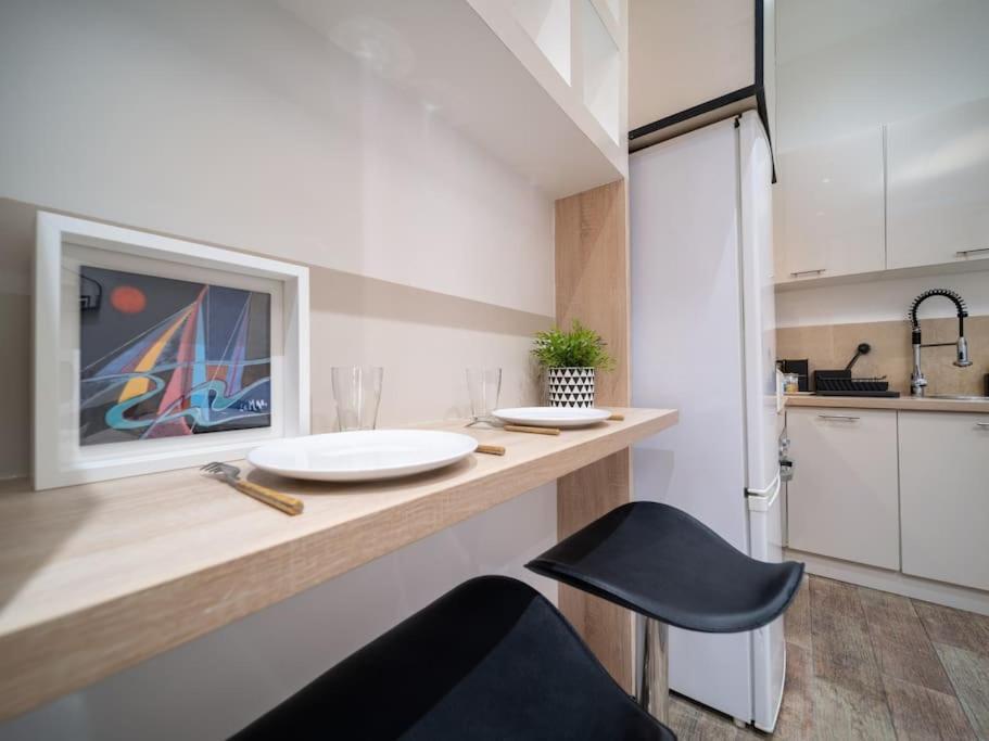 Appartement Tout Equipe 2 A 4 Couchages Au Coeur Du Vieux Port Marseille Kültér fotó