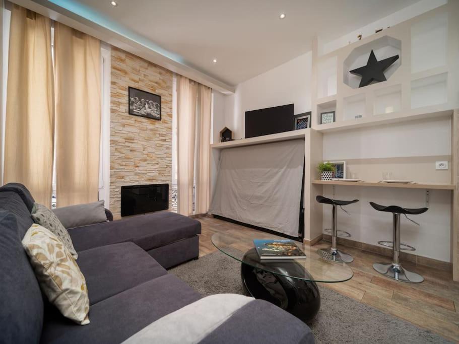 Appartement Tout Equipe 2 A 4 Couchages Au Coeur Du Vieux Port Marseille Kültér fotó